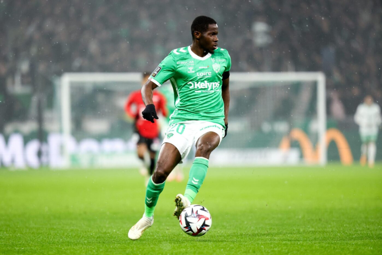 Saint-Étienne perd l’un de ses attaquants jusqu’à la fin de la saison
