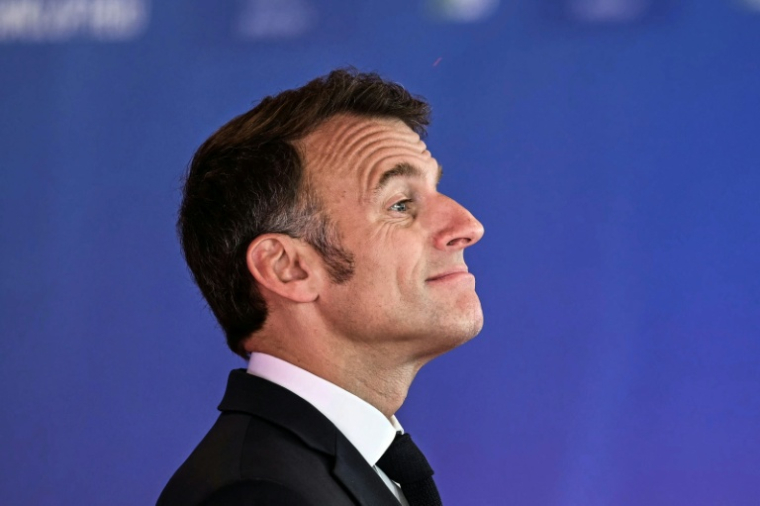 Le président Emmanuel Macron le 24 avril 2026 à Nicosie pour un sommet européen ( AFP / NICOLAS TUCAT )