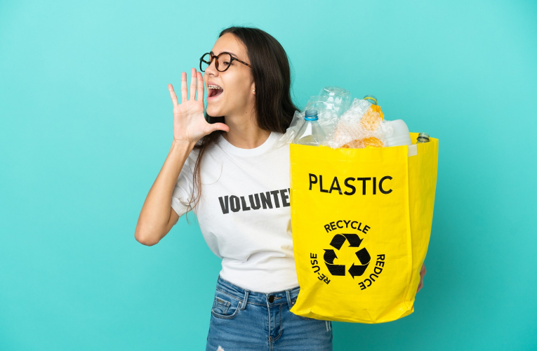 53,8% des français déclarent être totalement d'accord avec le recyclage des emballages ménagers. (crédit : Adobe Stock)