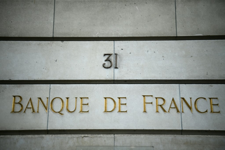 ( AFP / CHRISTOPHE ARCHAMBAULT )