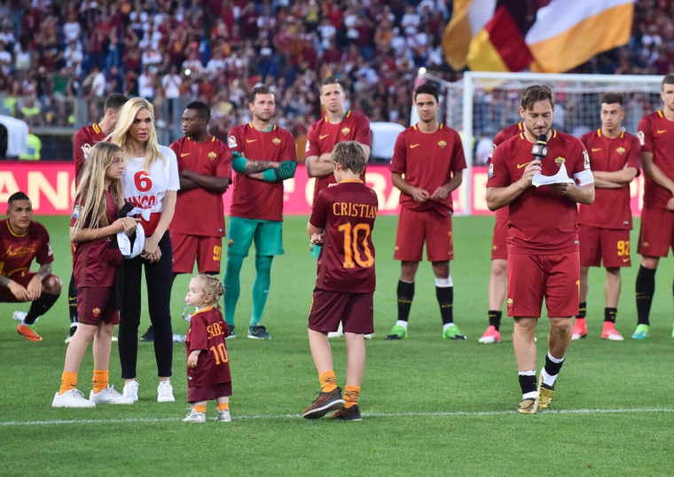 Le fils de Totti arrête sa carrière à 19 ans