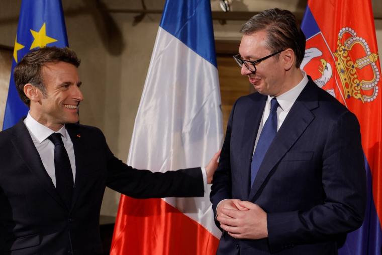 Emmanuel Macron et Aleksandar Vucic, à Munich, le 17 février 2023 ( AFP / ODD ANDERSEN )
