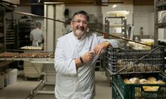 Le chef pâtissier Benoît Castel le 29 juillet 2026 à Paris ( AFP / JOEL SAGET )