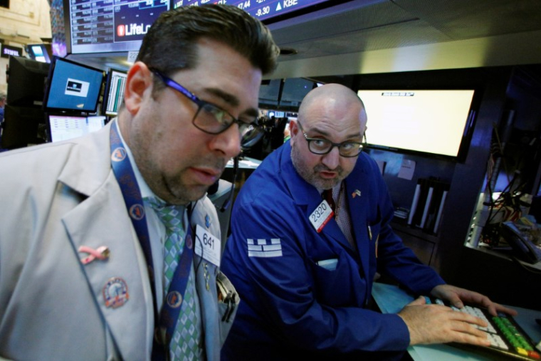 WALL STREET OUVRE EN HAUSSE