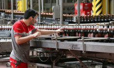 ZONE EURO: EN OCTOBRE, LES PRIX À LA PRODUCTION AUGMENTENT, LE CHÔMAGE CHUTE