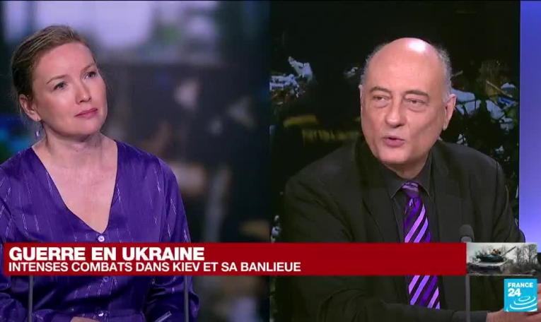 Ukraine : Zelensky affirme que ses alliés envoient "des armes" et appelle à défendre Kiev
