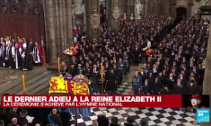 Funérailles d'Elizabeth II : la cérémonie s'achève par l'hymne national "God Save the King"