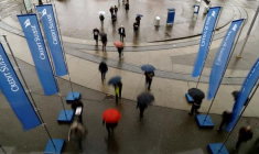 CRÉDIT SUISSE SUPPRIMERAIT 1.500 POSTES À LONDRES