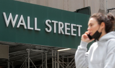 WALL STREET EN ORDRE DISPERSÉ À L'OUVERTURE