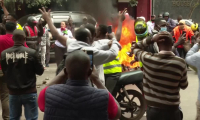 Gaz lacrymogènes à Nairobi pour protester contre la mort d'un homme en garde à vue
