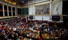 PREMIÈRE SÉANCE POUR UNE ASSEMBLÉE NATIONALE PLURIELLE