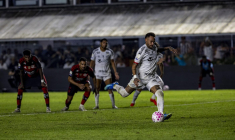 Le doublé salvateur de Neymar face à Flamengo