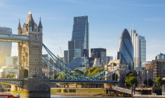 La City de Londres se réinvente - iStock-johnkellerman