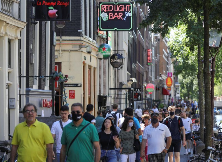 LA POPULATION DE L'UE EN BAISSE EN 2021 POUR LA DEUXIÈME ANNÉE CONSÉCUTIVE, SELON EUROSTAT