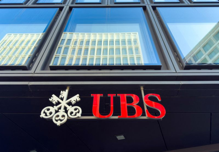 PHOTO DE FICHIER : Le logo de la banque suisse UBS à Zurich