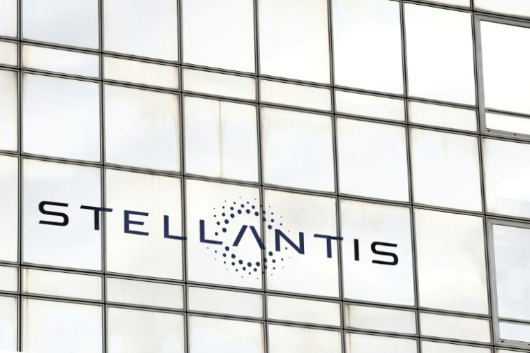 Stellantis va arrêter sa production plusieurs jours sur les sites de Sochaux (Doubs) et Mulhouse (Haut-Rhin) ( AFP / Thibaud MORITZ )