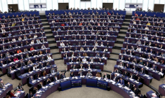 ( AFP / FREDERICK FLORIN )