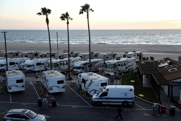 Un parking pour véhicules récréatifs