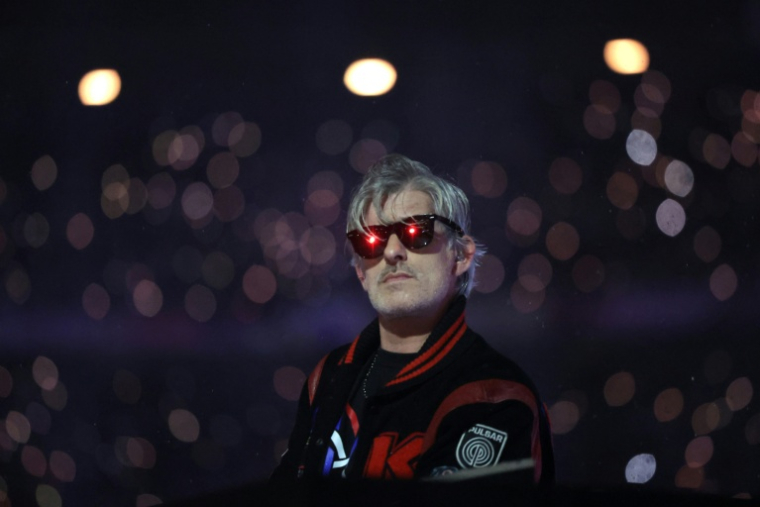 Le DJ français Kavinsky lors de la cérémonie de clôture des  JO paralympiques de Paris 2024 ( AFP / Thibaud Moritz )