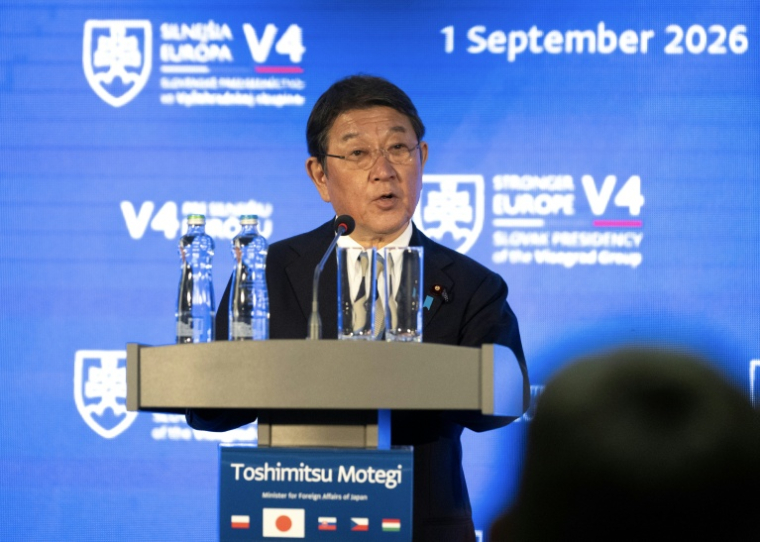 Le ministre japonais des Affaires étrangères, Toshimitsu Motegi, s'exprime lors d'une conférence de presse organisée à Tomasov, près de Bratislava, en Slovaquie, le 1er septembre 2026 ( AFP / Joe Klamar )