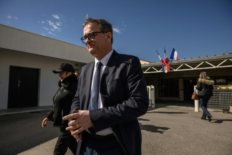 Le maire RN de Perpignan Louis Aliot le 15 mars 2026 à Perpignan, dans les Pyrénées-Orientales ( AFP / Ed JONES )