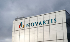 Le logo du groupe est visible dans la nouvelle usine de Novartis à Stein