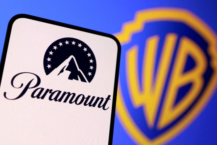 Illustration montrant les logos de Paramount et Warner Bros