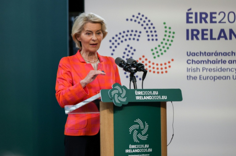 La présidente de la Commission européenne, Ursula von der Leyen, en Irlande, le 3 juillet 2026 ( AFP / Paul Faith )