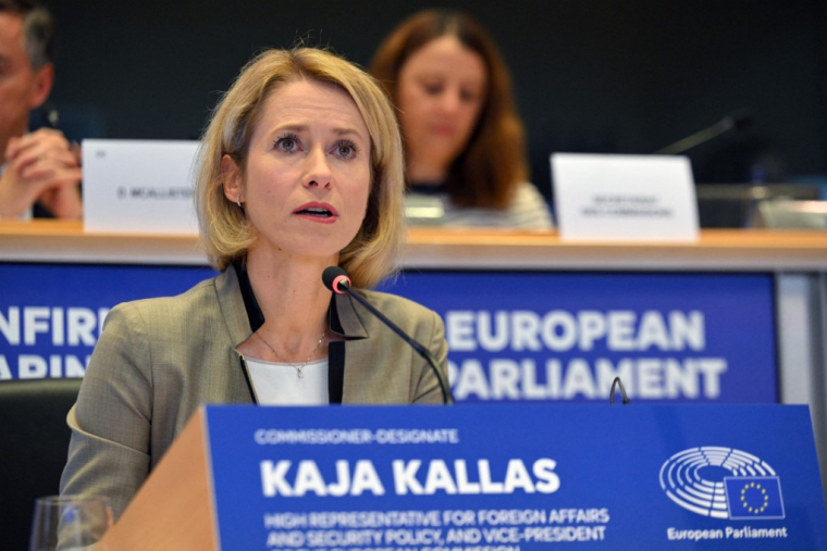 La future cheffe de la diplomatie européenne, Kaja Kallas, à Bruxelles ce mardi 12 novembre. ( AFP / NICOLAS TUCAT )