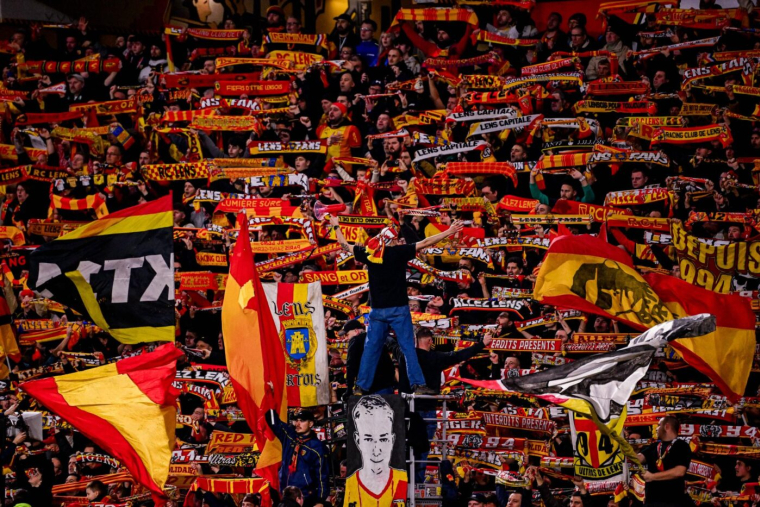 Le parcage réduit pour Lens au Paris FC créé encore des remous