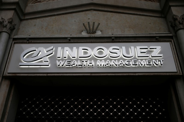 INDOSUEZ VA ACHETER LA BANQUE PRIVÉE DU CIC À SINGAPOUR ET À HONG KONG
