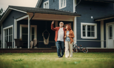 Les héritiers d’un associé de SCI peuvent devenir associés à leur tour, sous réserve de quelques formalités administratives et de l’accord des associés existants.