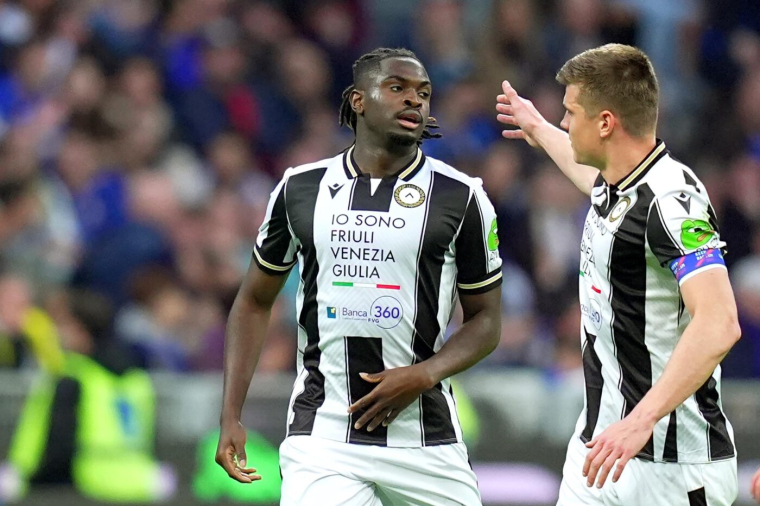 Le défenseur français Oumar Solet accusé d'agression sexuelle