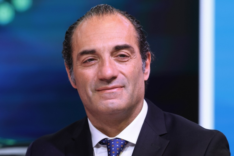 Le patron du groupe Stellantis, Antonio Filosa à Paris le 12 octobre 2026 ( AFP / Ludovic MARIN )