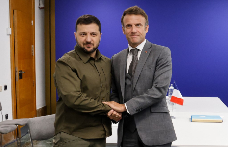 Volodymyr Zelensky et Emmanuel MAcron à Grenade, en Espagne, le 5 octobre 2023. ( AFP / LUDOVIC MARIN )