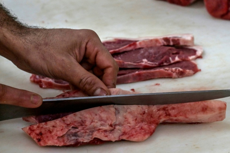 Selon un sondage de l'institut Quaest réalisé en septembre, 67% des Brésiliens disent avoir senti l'inflation des produits alimentaires au cours du mois écoulé ( AFP / Nelson ALMEIDA )