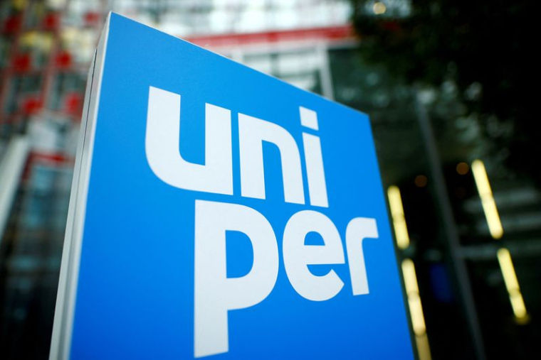 L'ALLEMAGNE ENVISAGE UNE NATIONALISATION PARTIELLE D'UNIPER, SELON HANDELSBLATT