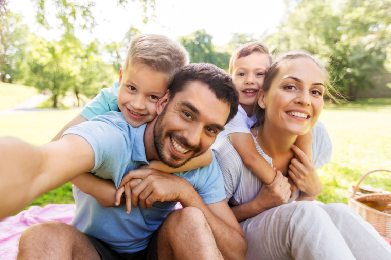 4 activités à pratiquer avec les enfants dans son jardin (Crédits photo : Shutterstock)