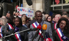 Saint-Denis: rassemblement contre le racisme à l'appel du maire LFI Bally Bagayoko