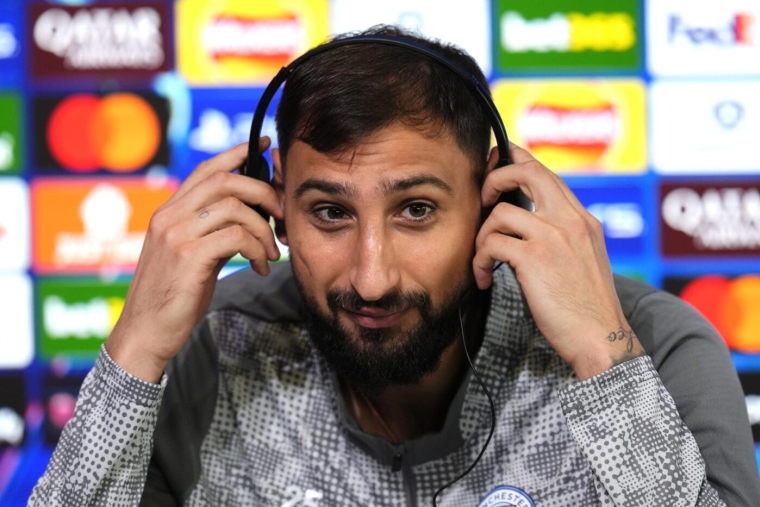 Donnarumma déclare sa flamme au Napoli
