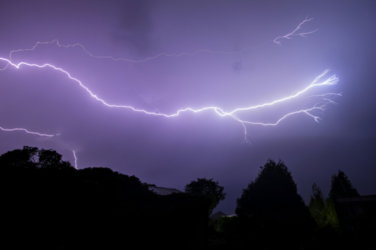 Orage à Bruay-la-Buissière (Pas-de-Calais) le 14 juin 2025 ( AFP / Sameer Al-DOUMY )