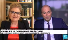 Charles III célèbre en Ecosse son récent couronnement, sous l'oeil des antimonarchie