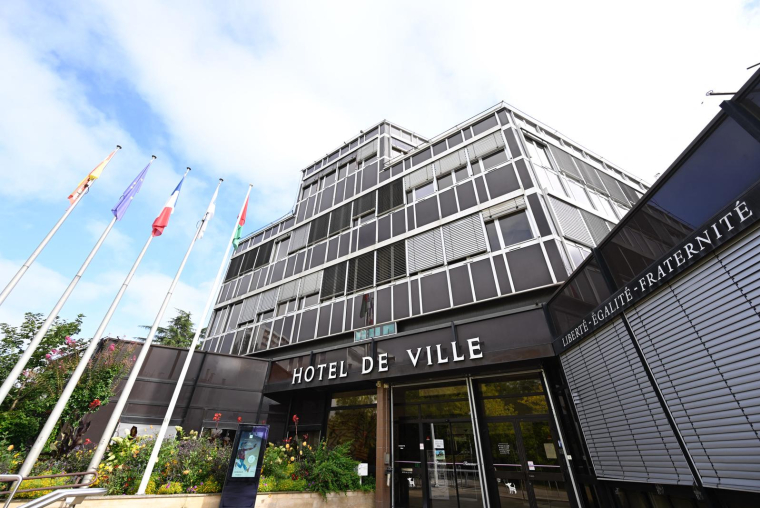 En dix ans, la taxe foncière a augmenté de 37,3% en France. ( AFP / JEAN-CHRISTOPHE VERHAEGEN )