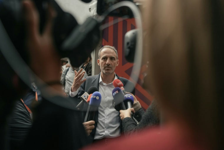 Le leader de Place publique Raphaël Glucksmann, le 27 septembre 2025, à Bram dans l'Aude ( AFP / Idriss BIGOU-GILLES )
