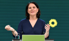 LES PATRONS ALLEMANDS PENCHENT POUR LES VERTS EN VUE DES ÉLECTIONS