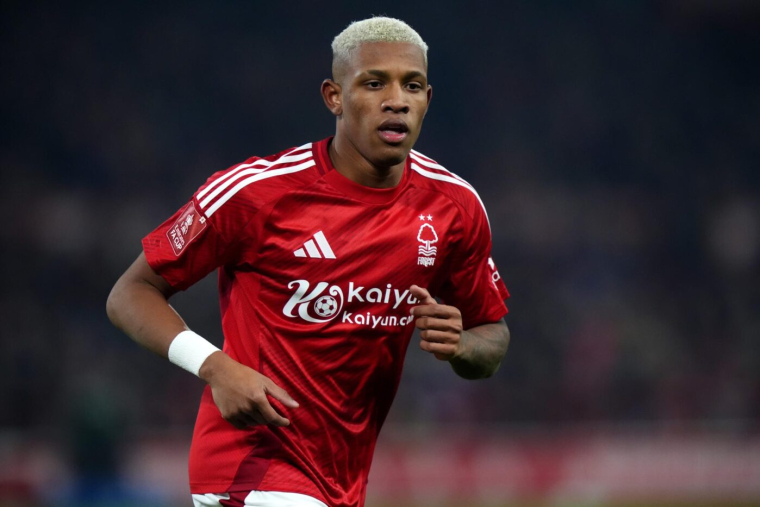 Textor et l'OL font une nouvelle fois affaire avec Nottingham Forest