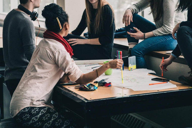 La recherche de logement pour les étudiants est toujours très compliquée. (illustration) (Pixabay / StockSnap)