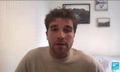 Retournée au Mali, l'ex-otage Sophie Pétronin recherchée par la gendarmerie du pays