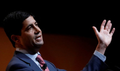 Kevin Warsh, chercheur en économie à la Hoover Institution et conférencier à la Stanford Graduate School of Business, s'exprime lors de la Sohn Investment Conference à New York