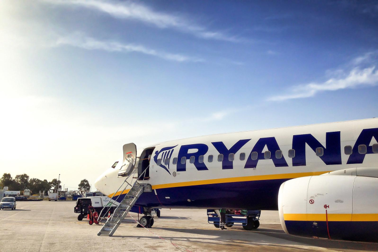 Ryanair va supprimer tous ses comptoirs d'enregistrement. (illustration) (JanClaus / Pixabay)